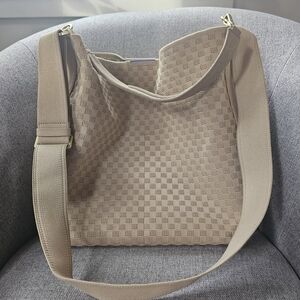 Rothys The Bucket Bag